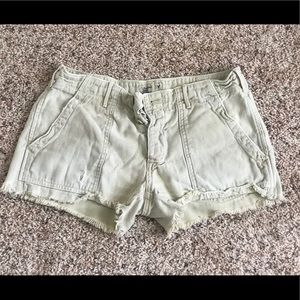 Distressed Khaki Short
